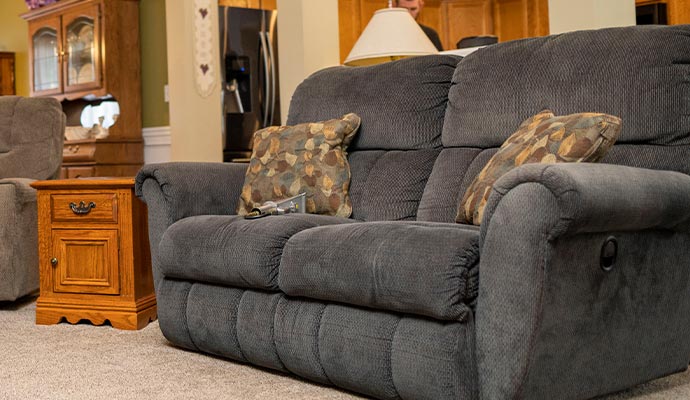 Beautiful cleaned loveseat