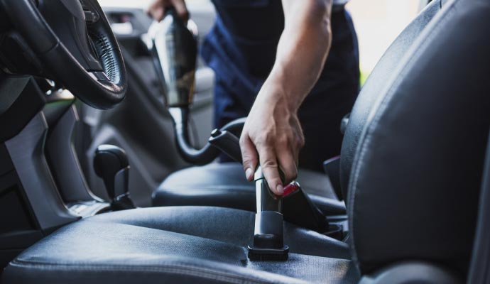 Auto cleaning service