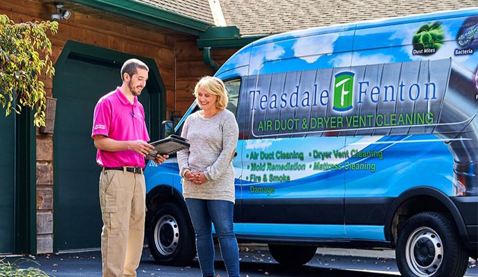 tealdale person and customer